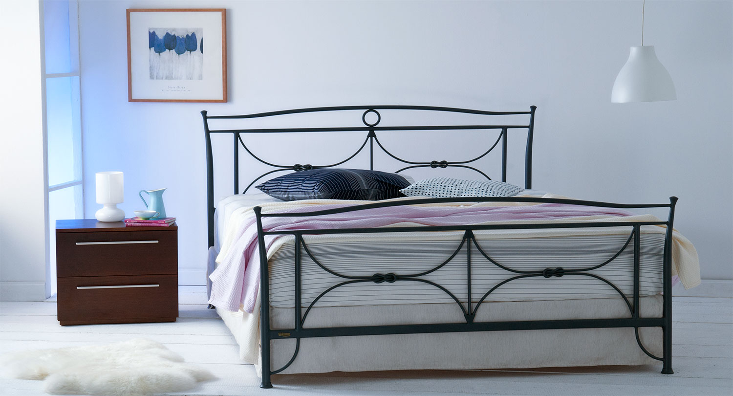 Κρεβάτι κλασσικό μεταλλικό & χειροποίητο ELENA