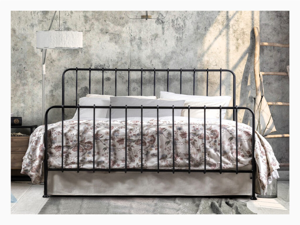 Black Metal Bed: The Perfect Blend of Strength and Style for Modern Homes