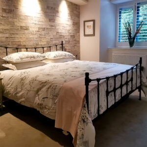 Volcano Handmade Iron Bedrooms Luxury Bedroom Metal Bed Frames 3