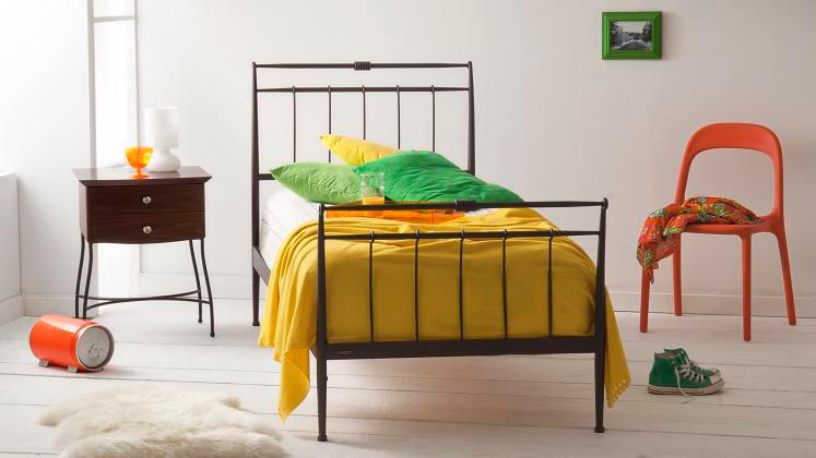 Why Handcrafted Metal Beds Are the Ultimate Choice for Your Home
