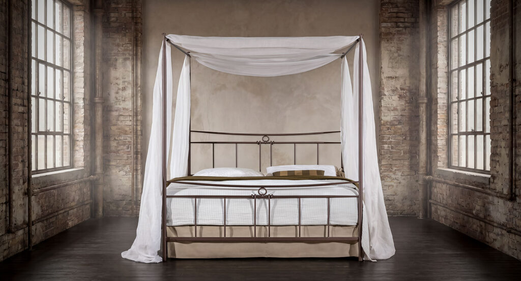 Metal Canopy Bed ALEXIA SKY – Classic Elegance with Intricate Iron Details